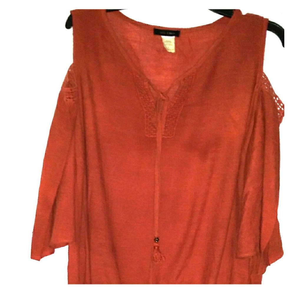 Jennie &Marlis Summer Top